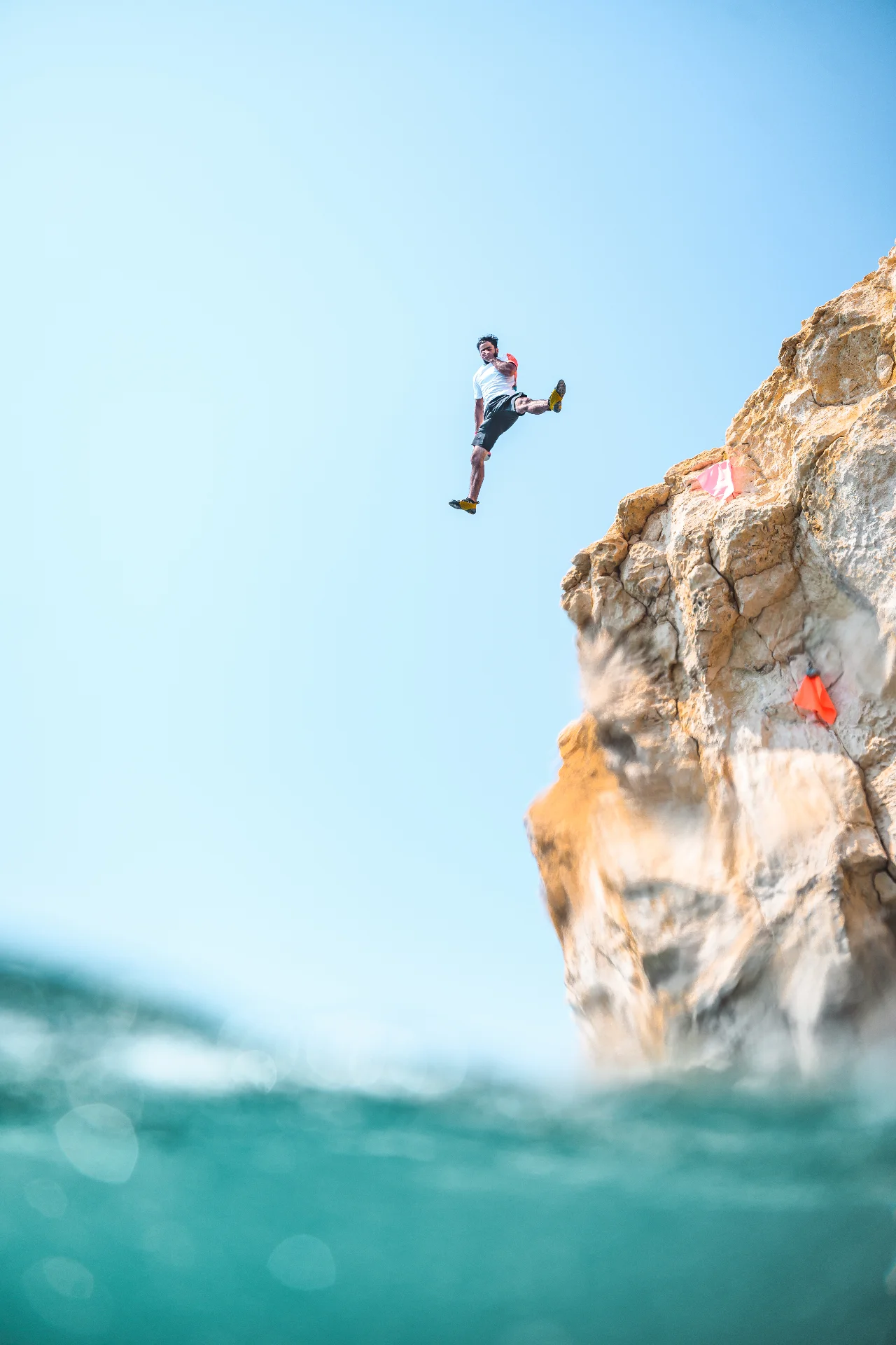 Deep Water Soloing in Oman — Climbing Above the Water in Muscat — 2